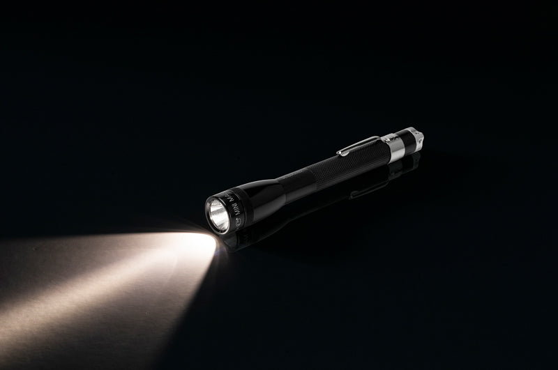 MAGLITE P32SZ2 Φακός MINI 2x AAA SPECTRUM LED θερμό λευκό